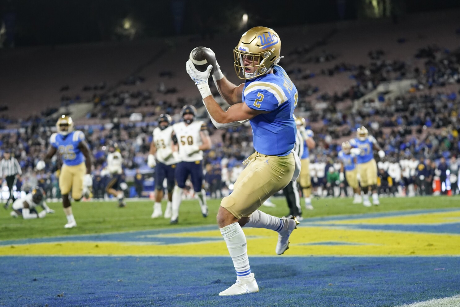UCLA wide receiver Kyle Philips among Bruins' standouts for Holiday Bowl -  The San Diego Union-Tribune