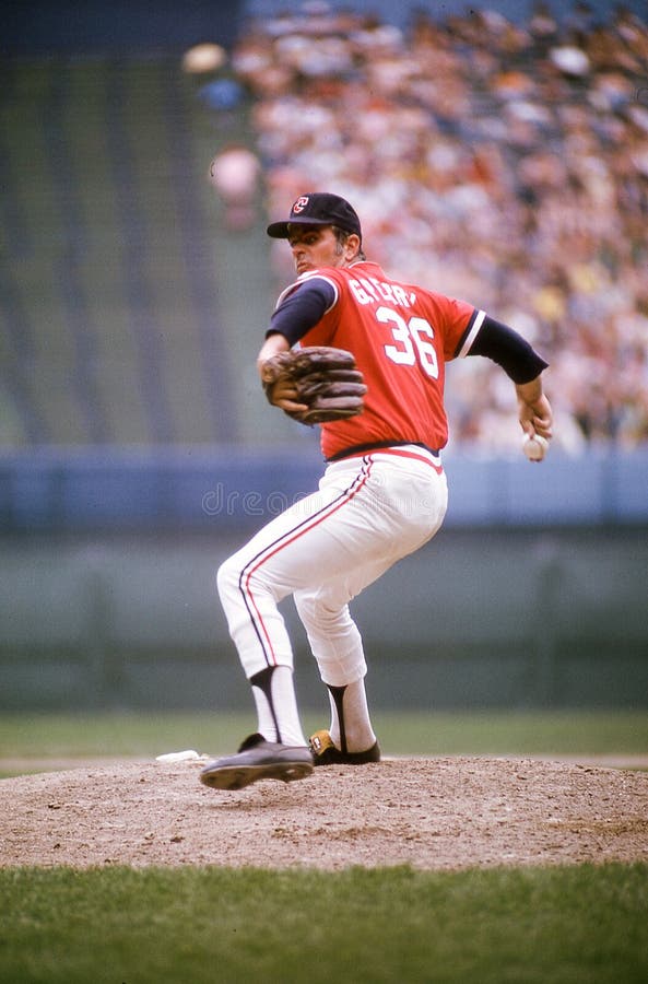 cleveland-indians-hall-fame-pitcher-gaylord-perry-image-taken-color-slide-gaylord-perry-cleveland-indians-105321879.jpg